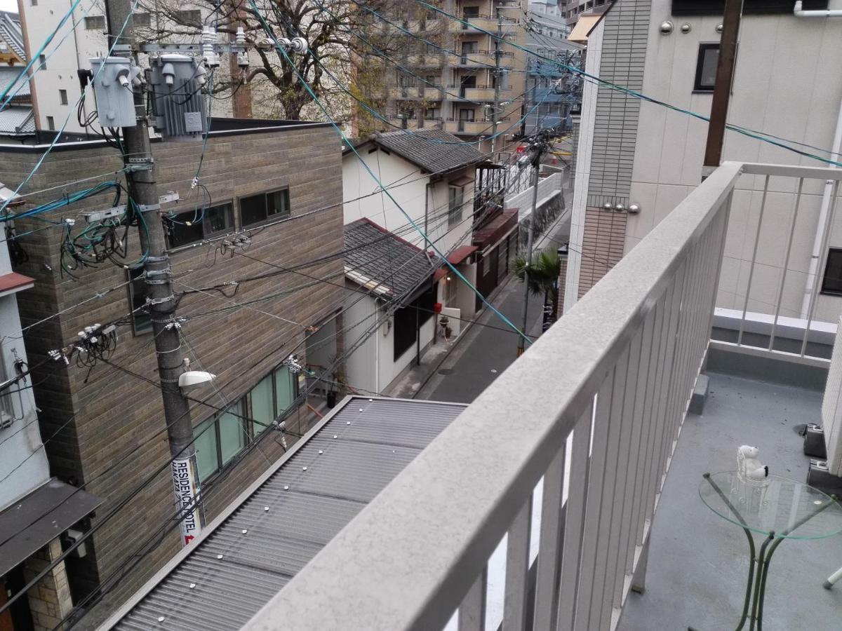 FukuokaKoryou GuestHouse Fukuoka  Eksteriør billede
